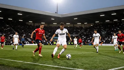 England Scores Early Against France in World Cup